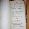 Texte des coutumes de la prevosté et vicomté de Paris, avec les sommaires des articles, distinction des anciens & nouveaux, & les rapports & conférences des uns avec les autres
