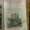 Sancti patris Bernardi Claravallensis abbatis primi melliflui Ecclesiae doctoris, Opera omnia, nunc demum in V tomos ordine convenientiori quam hactenus digesta, et ab innumeris superiorum editionum naevis diligenti cura, et cum m.ss. collatione castigata : his nunc primum adduntur multa hactenus inedita, epistolarum argumenta, tractatum in capita distinctiones, lemmata, notaeque marginales, novi scripturarum, rerum locorumque communium indices : accedunt libri VII vitae s. Bernard elogia, item chronologia vitae et scriptorum eiusdem annotationes, aliaque ad lucem operis, et commodum lectoris