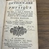 Dictionnaire de physique portatif, dans lequel on expose les découvertes les plus intéressantes de Newton et les notions géométriques nécessaires à ceux qui veulent se former une idée de la physique moderne