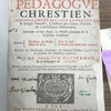 Le vray pedagogue chrestien nouvellement mis dans la pureté de la Langue Françoise, à l'instance des Curez, Vicaires & Catechistiques Missionnaires. Contenant en trois Parties les Poincts principaux de la Perfection Chrestienne ; Sçauoir : S'abstenir du Péché, Faire le bien, Fuyr le mal, Et souffrir les maux avec patience